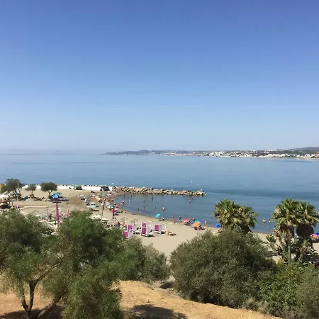 Vista Mar. Playa Cerca. Apartment